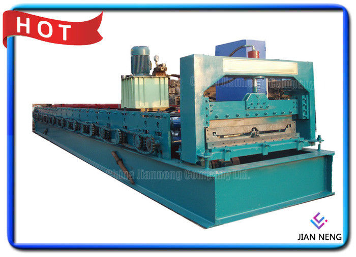 Le petit pain de tuile enduit par couleur formant la machine 18 représente des entrepôts/usines