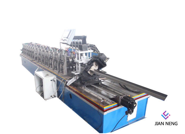Toit froid automatique formant la machine, petit pain d'épaisseur de 0,3 - de 0.8mm formant l'équipement