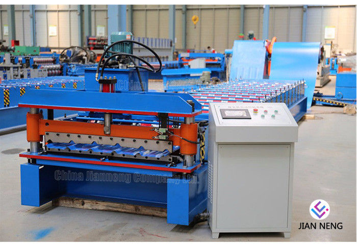 Petit pain de goujon de cadre en métal formant le matériel en acier de lumière de voie de machine pour courber le toit