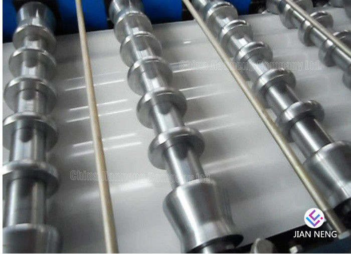 C Z a formé le petit pain de panneau de toit de grille formant le toit de machine/en métal circuit hydraulique formant la machine