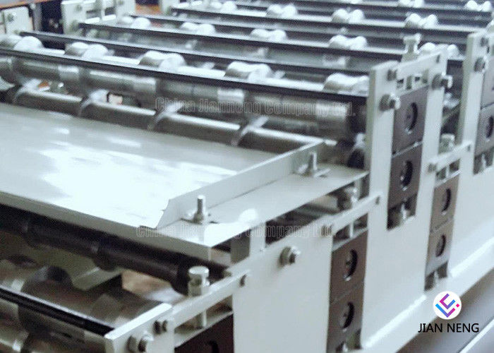 Machine de toiture de tôle de toiture de profil en métal de couleur avec des rouleaux de 3 groupes