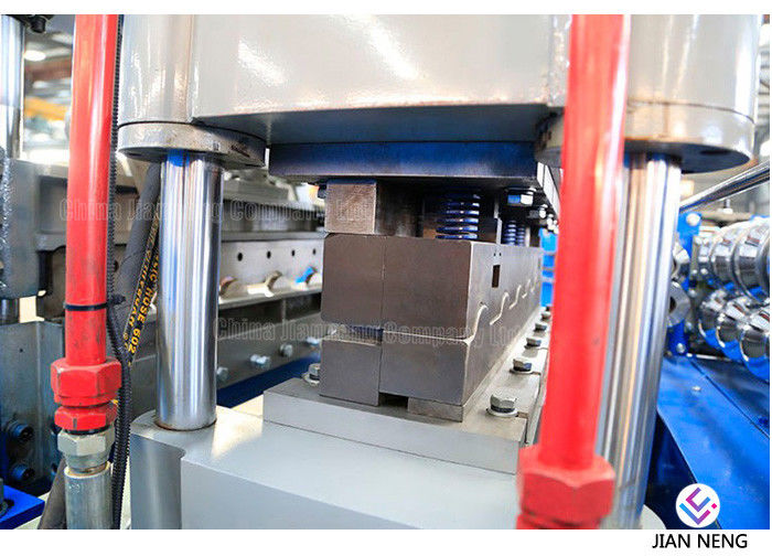 Toit en métal de la Manche de plafond de goujon de cloison sèche formant la voie de goujon en métal de la machine C U