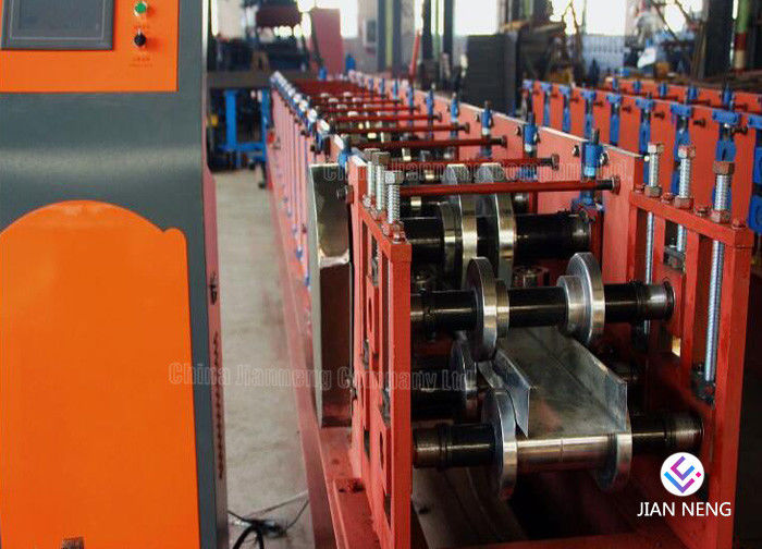 Froid de goujon de botte de Rolls C de moulin de laminage des métaux de coupe de moule formant faisant le recourbement courbant la machine