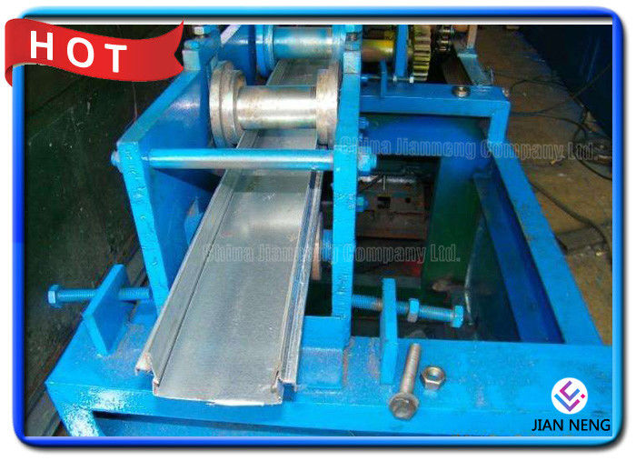 petit pain complètement automatique du Purlin 8.5kw formant la machine avec 0-15m/vitesse minimum