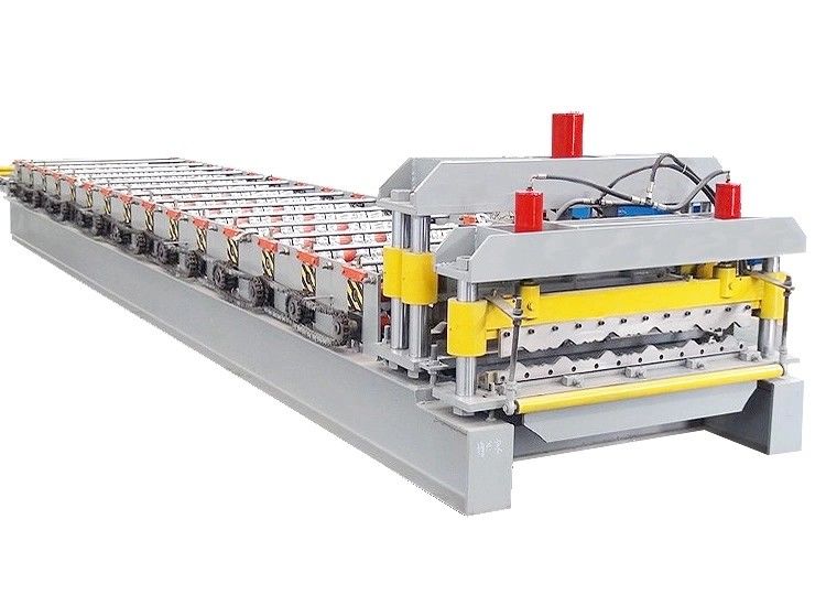 Q couvrent de tuiles le petit pain de feuille de toiture de lustre formant le petit pain de machine/tuile formant la machine pour 850 tuiles de largeur
