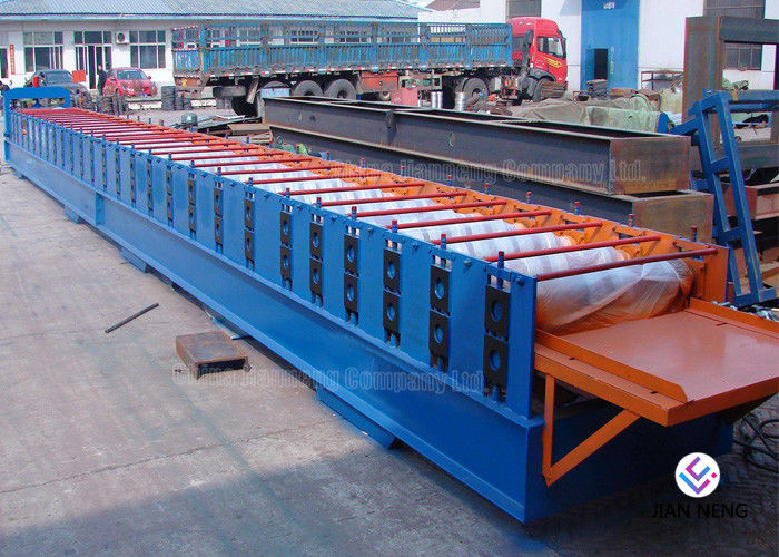 IBR a ridé le petit pain en acier de couleur de profil formant la machine avec le convertisseur de fréquence 5.5kw