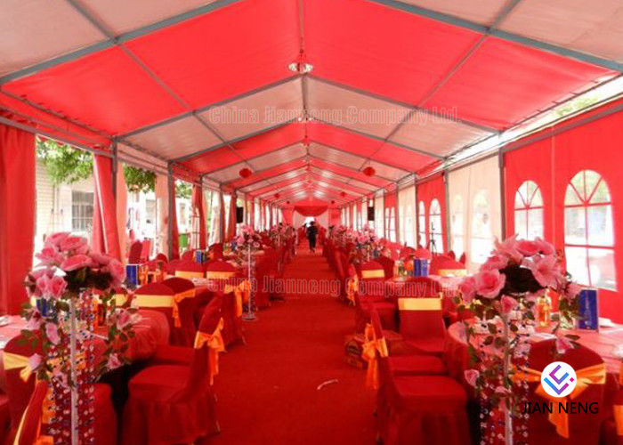 tente de noce de couleur rouge de 20x30m pour 500 personnes avec le rideau et les doublures