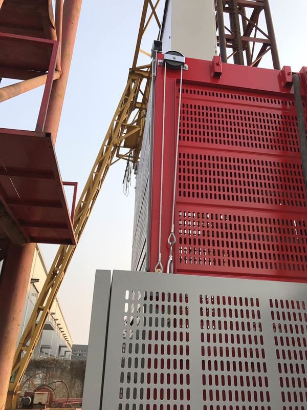 ascenseur jumel Sc200 200 de grue de construction de la cage 3×1.5×2.2 de 50m